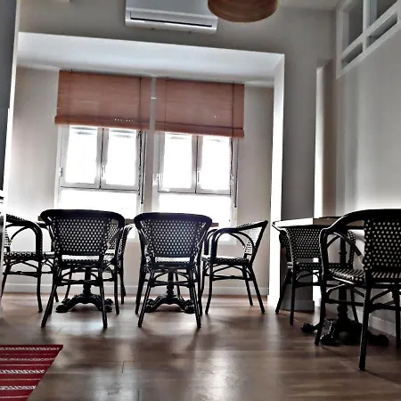 Urban El Postigo Homestay *