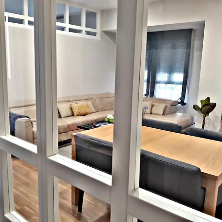 Δωμάτια σε οικογενειακή κατοικία Urban El Postigo